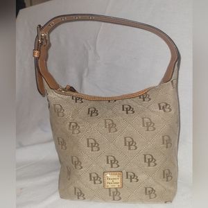Dooney & Bourke purse